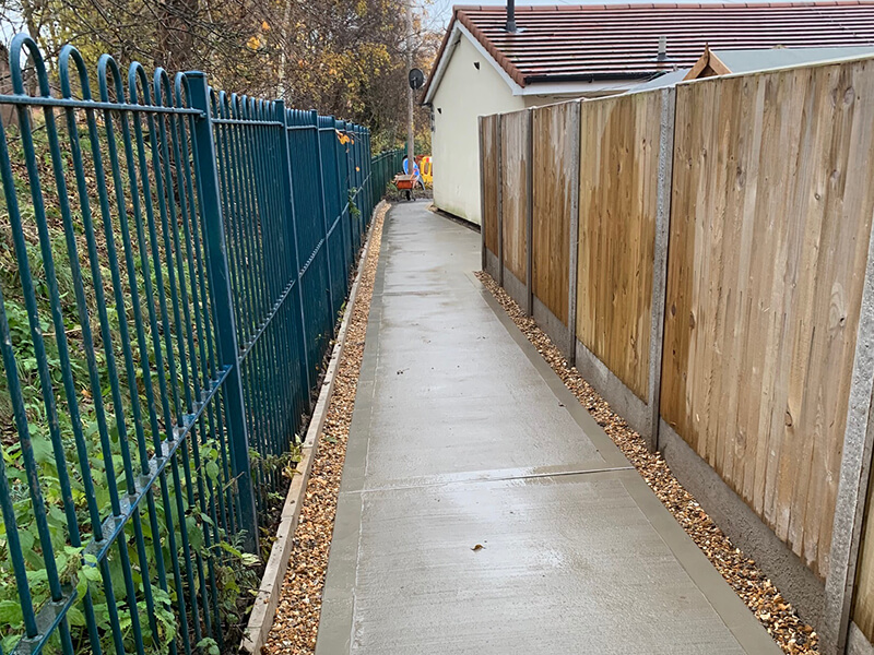 Metal railing fencing